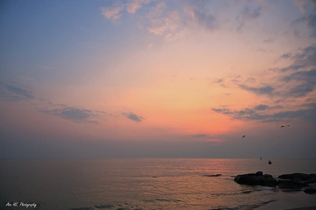 Wake up - Hua Hin Beach.