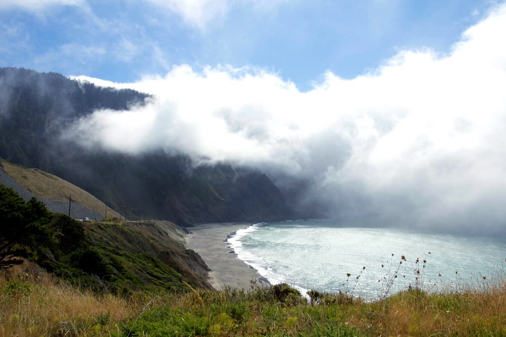 Hug Point Beach