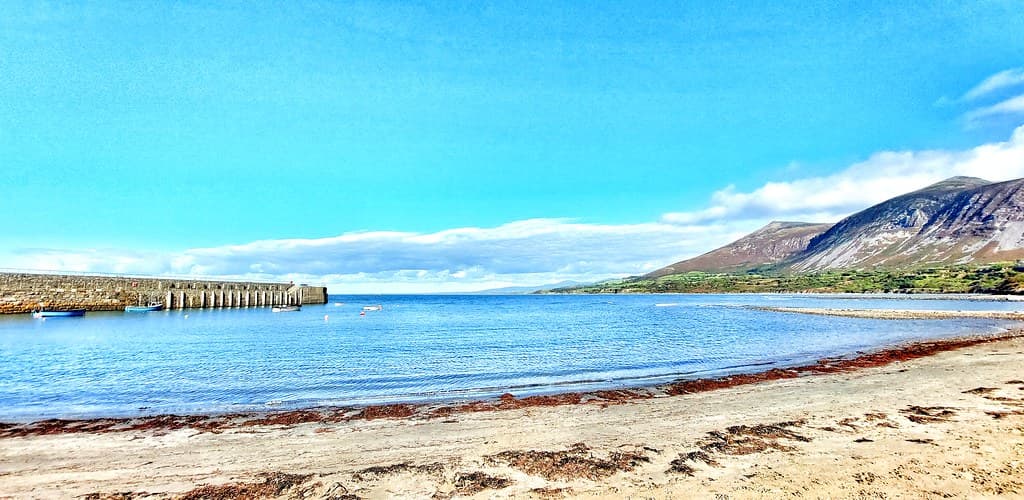 Porth Ceiriad Beach — photo by ohefin