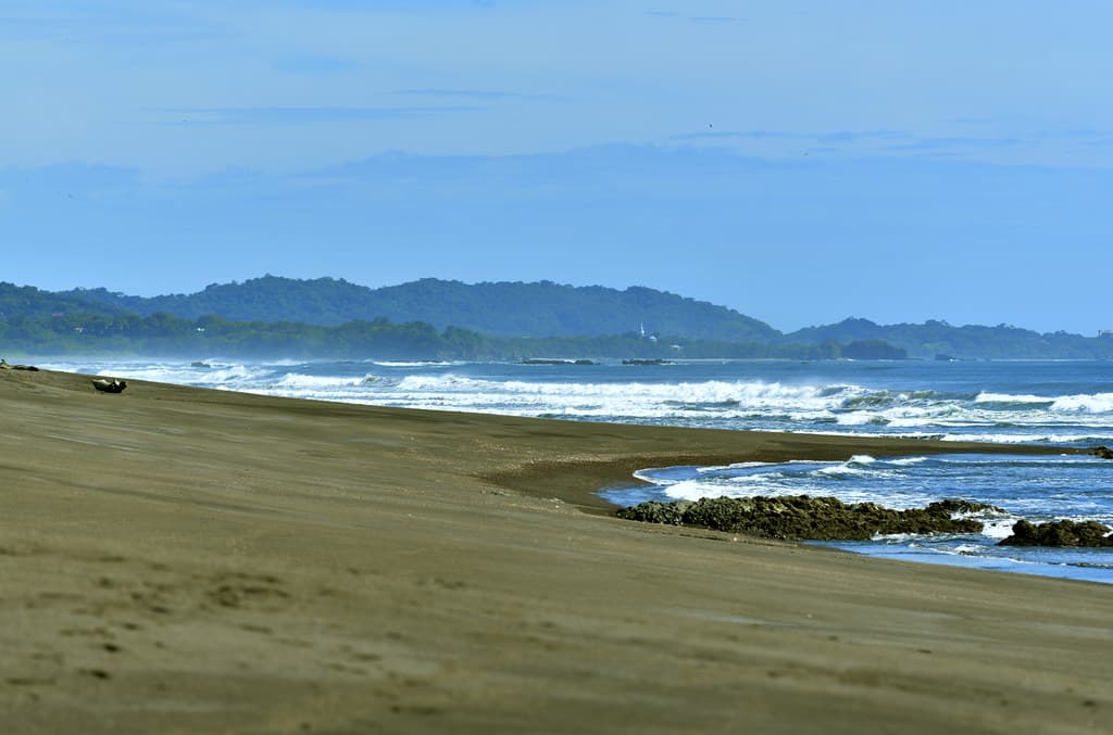 Playa Cuajiniquil — photo by Panegyrics of Granovetter