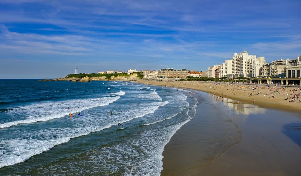 Plage du Port Vieux — photo by Goldtranquil