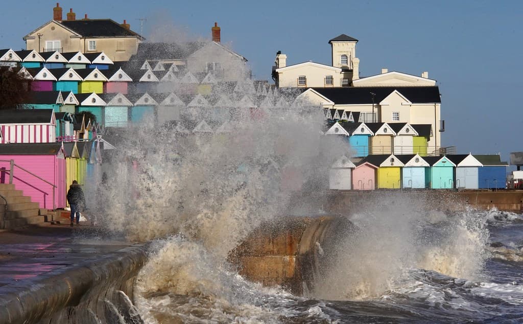 Holland-on-Sea Beach — photo by kitmasterbloke