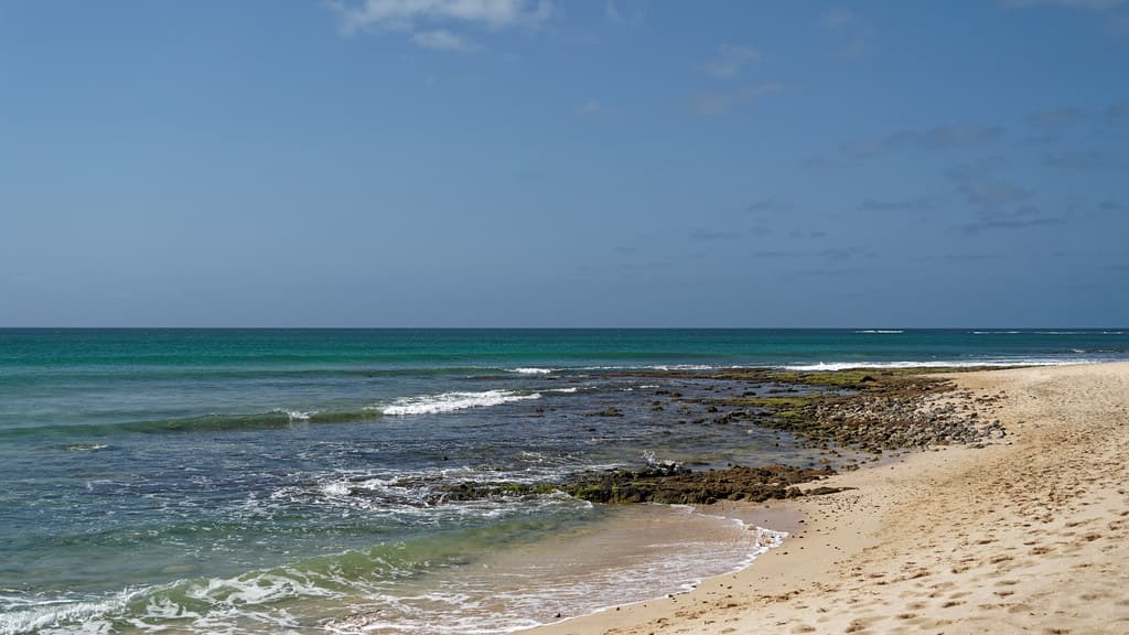 Praia da Carlota — photo by Miguel Discart & Kiri Karma