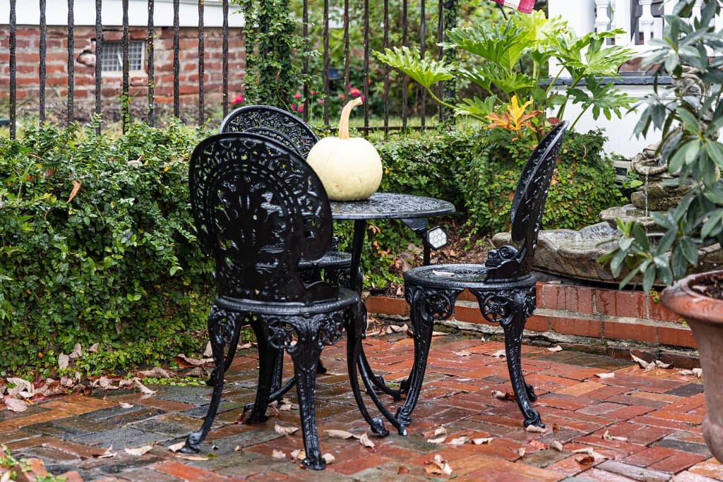 Table & Chairs, John J. Fowler House, Wilmington, North Carolina, United States