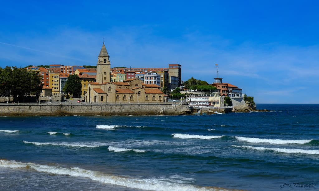 Gijón Seaside Cathedral