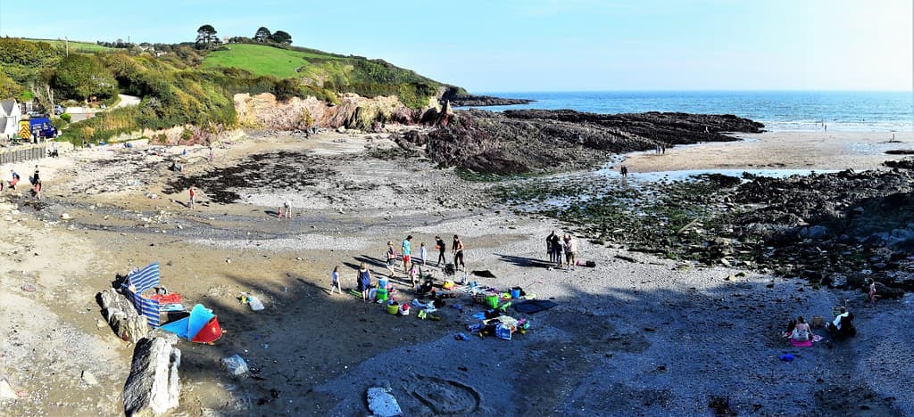 Looe Beach — photo by Robert.Pittman