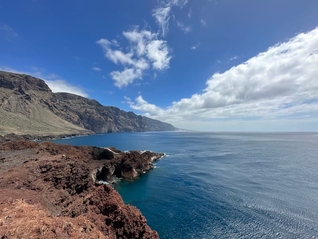 Playa de Las Arenas — photo by sergei.gussev