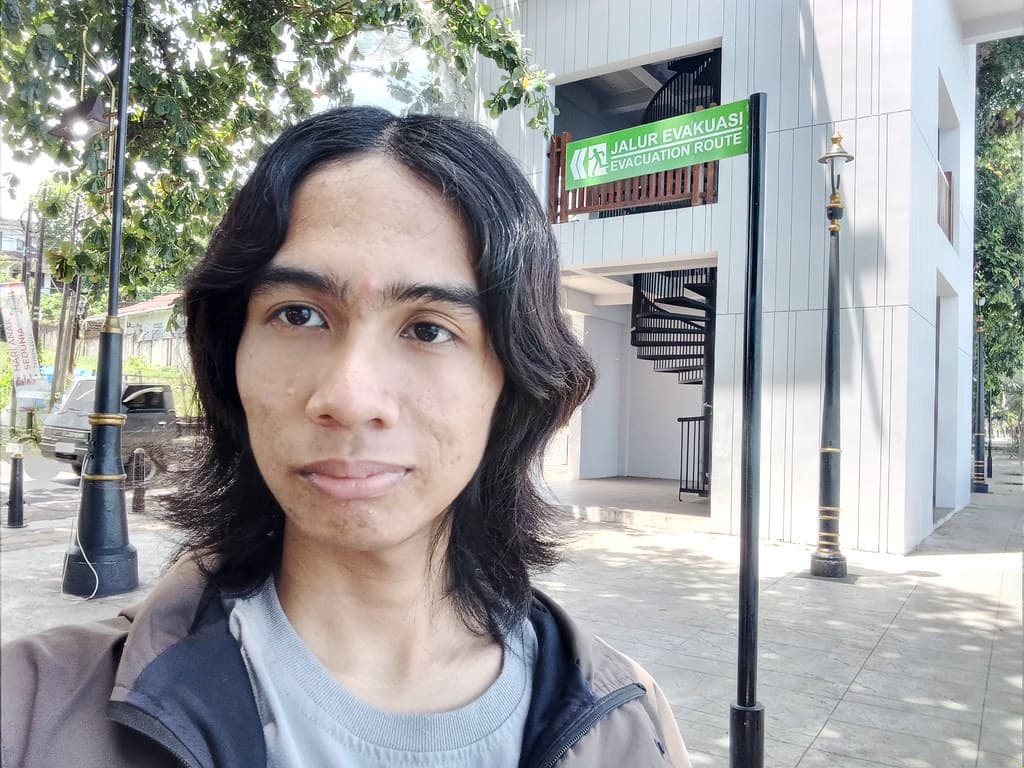 I'm in Malalayang Beach Walk Complex