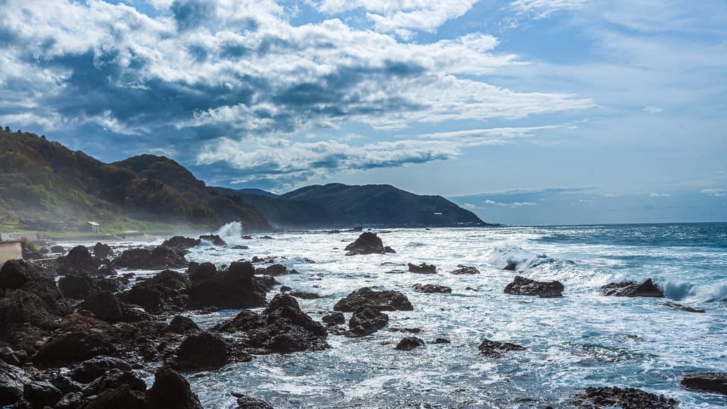 Iida Beach — photo by LuxTonnerre