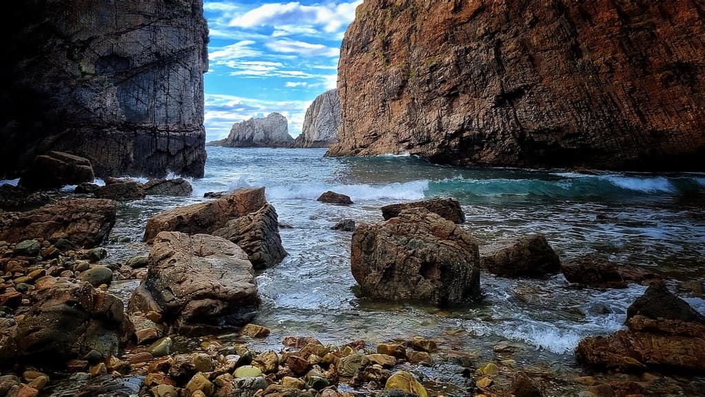 Playa de Oleiros — photo by Neticola