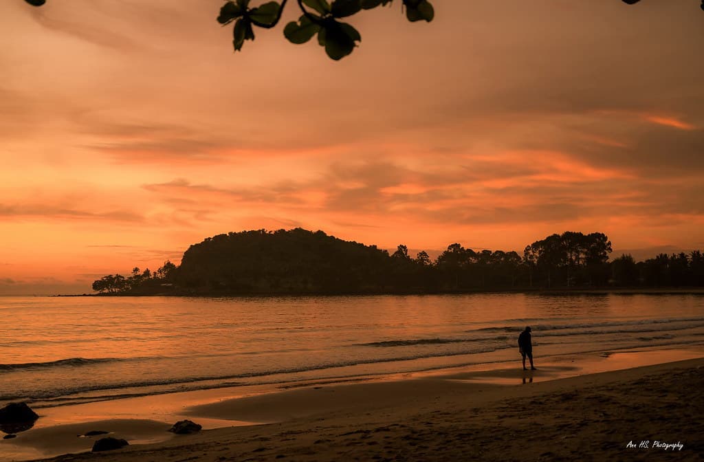 Pak Nam Sichon Beach