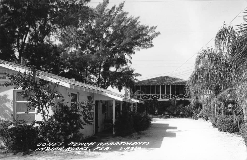 RPPC Indian Rocks FL JONES BEACH APARTMENTS Vacation Accomodations on the Gulf near Belleair Beach Clearwater and Largo in Pinellas County, Florida