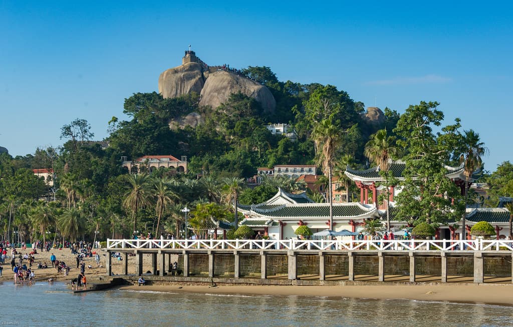 Baihe Bay — photo by xiquinhosilva