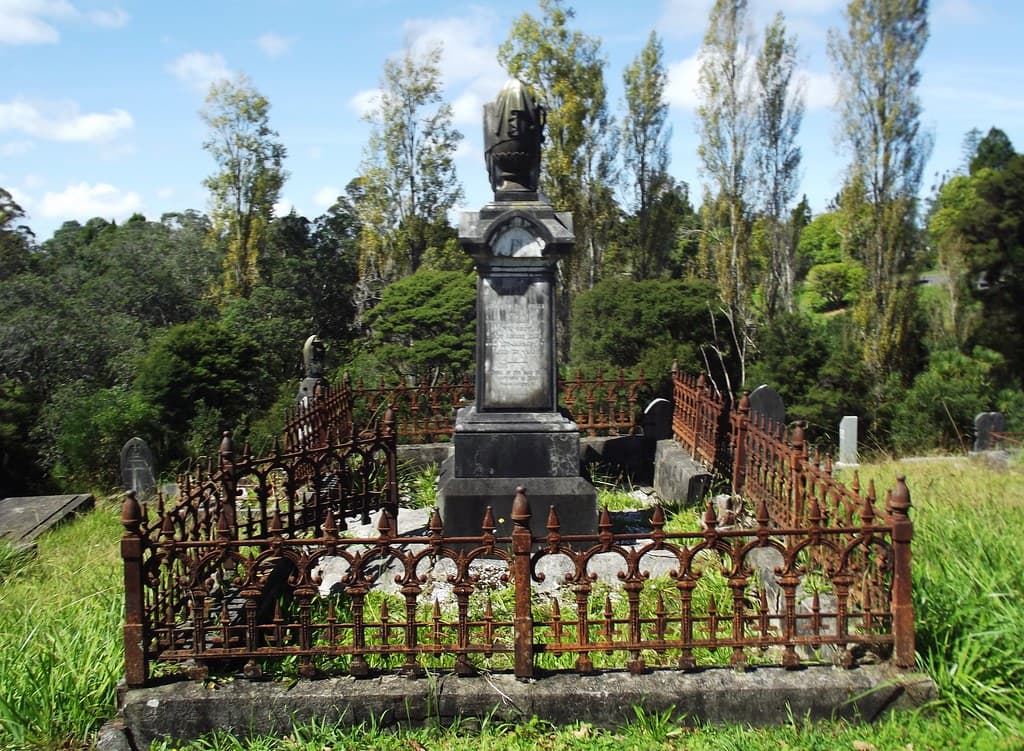 Presbyterian Division C, Row 10, Plots 40 & 42