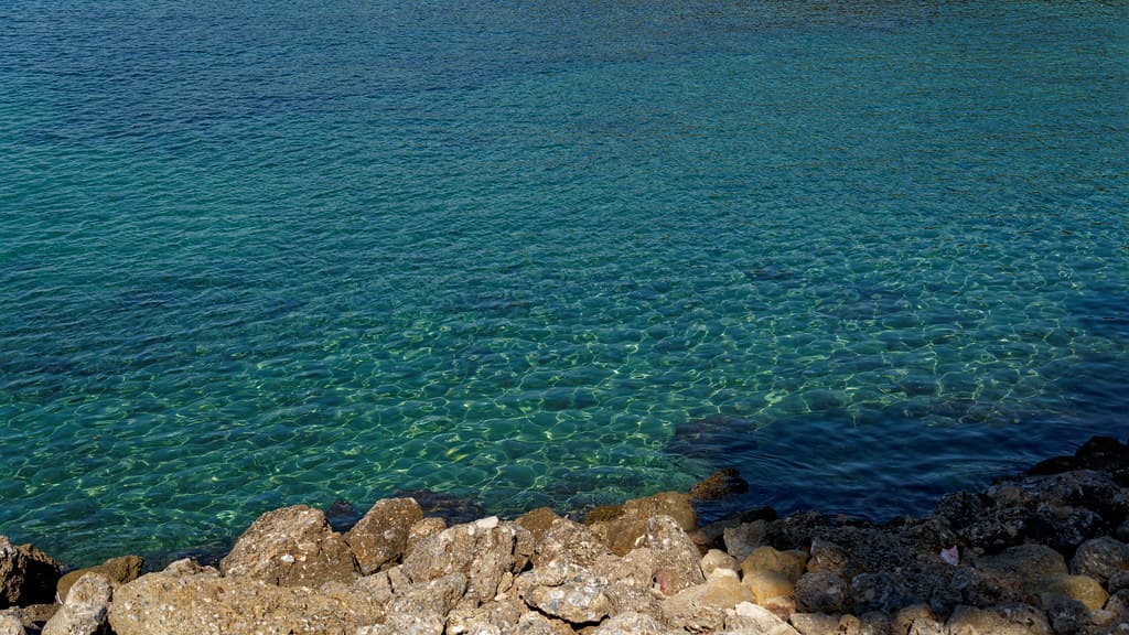 İncekum Beach — photo by Miguel Discart & Kiri Karma
