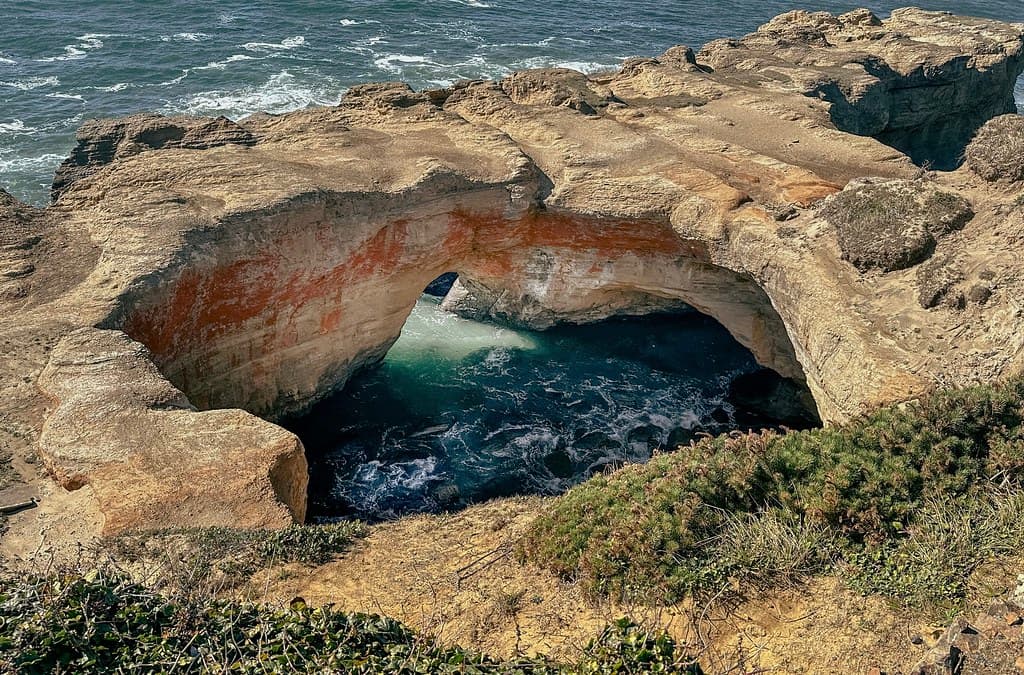 The Devils Punchbowl 👹 - Otter Rock, Oregon
