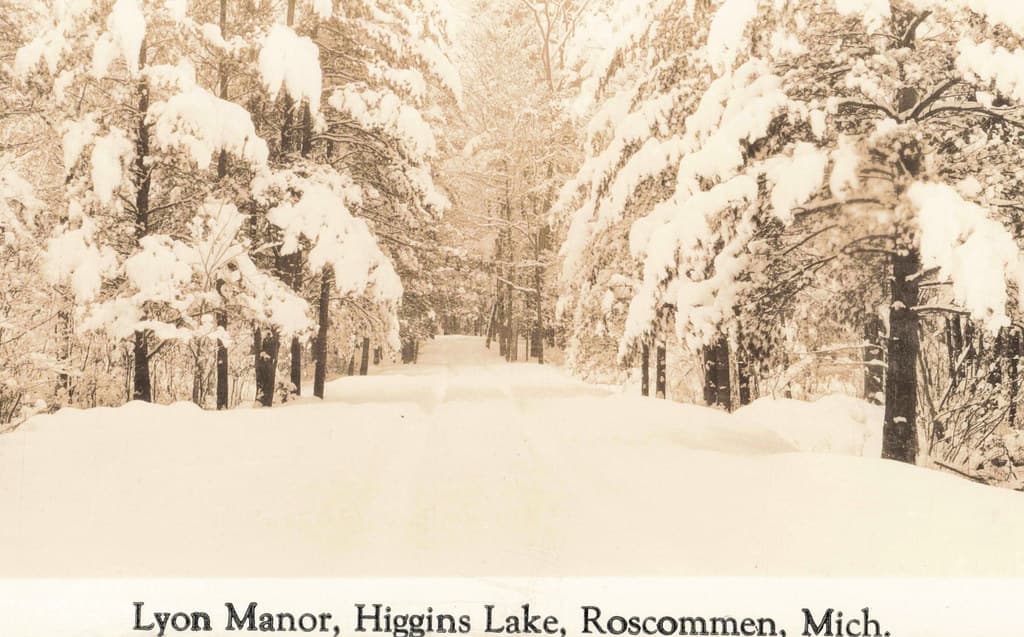 NE Roscommon Lyon Manor MI RPPC Winter Roads along Higgins Lake close to Detroit Point Flag Point Old Point Comfort Lyons Manor Shoppenagon Lodge Flynns Island Resort Areas Parks and in the Summer Beachs too-