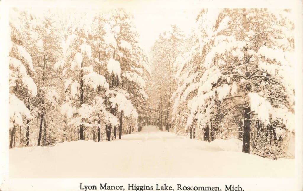 NE Roscommon Lyon Manor MI RPPC Winter Roads along Higgins Lake close to Detroit Point Flag Point Old Point Comfort Lyons Manor Shoppenagon Lodge Flynns Island Resort Areas Parks and in the Summer Beachs too
