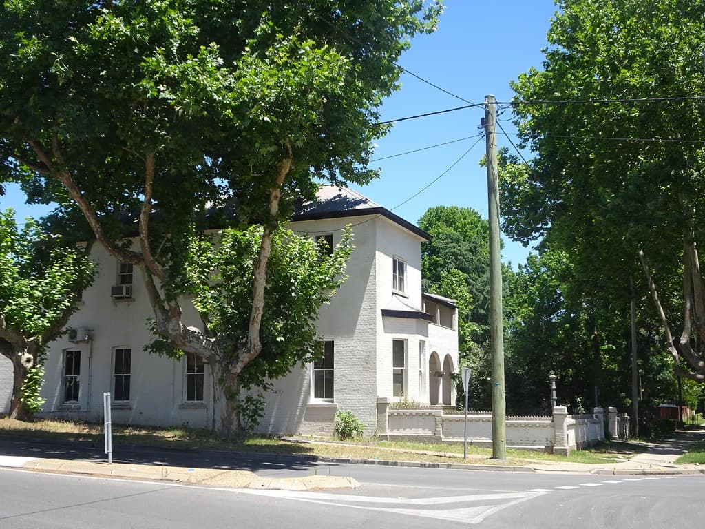 Wagga. St George’s Court. Built in the late 1880s as a doctor’s residence with an arcaded veranda, and tiny bay window.