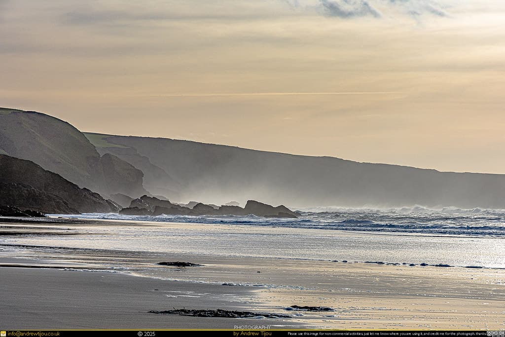 Bossiney Cove — photo by andrewtijou