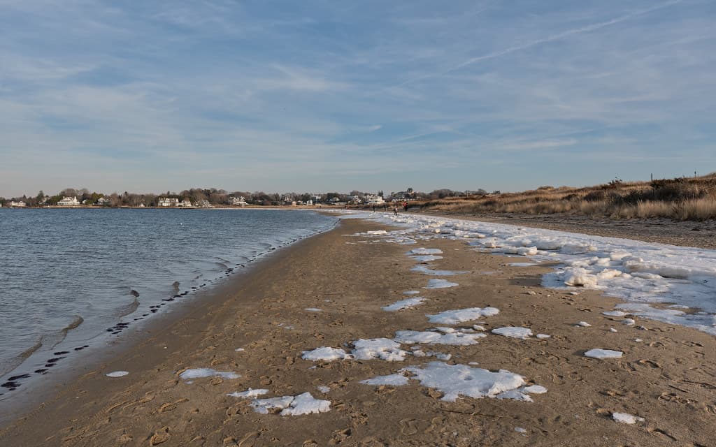 Beach on the northern side of Napatree Point