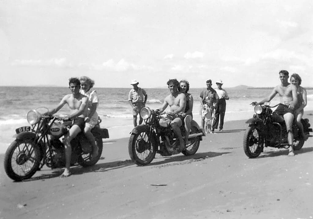 Motor bikes on Tannum Beach in sports organised by the Tannum Progress Association, June 1947