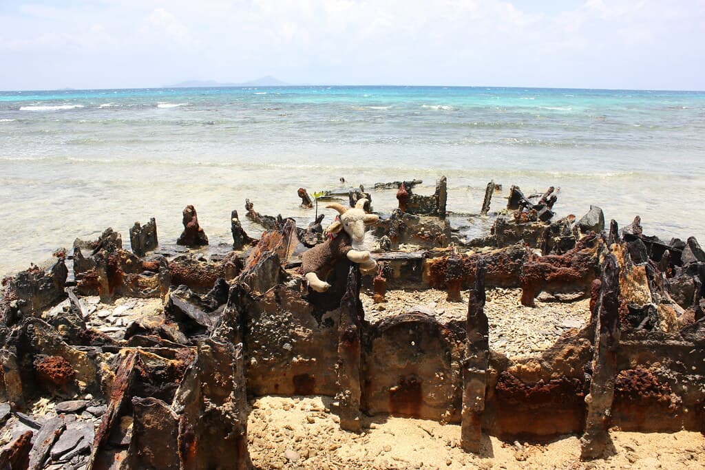Chuk Lagoon — photo by Neil Rickards