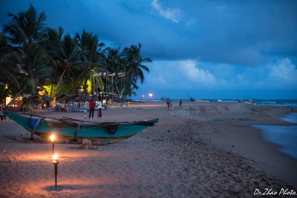 Midigama Beach — photo by Dr.Zhao