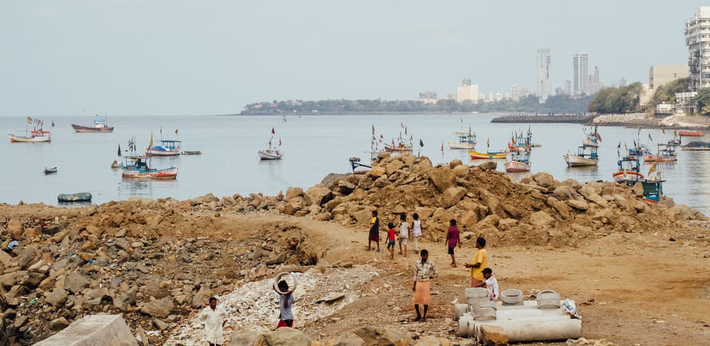 Bak Bay Slum Beach, Mumbai