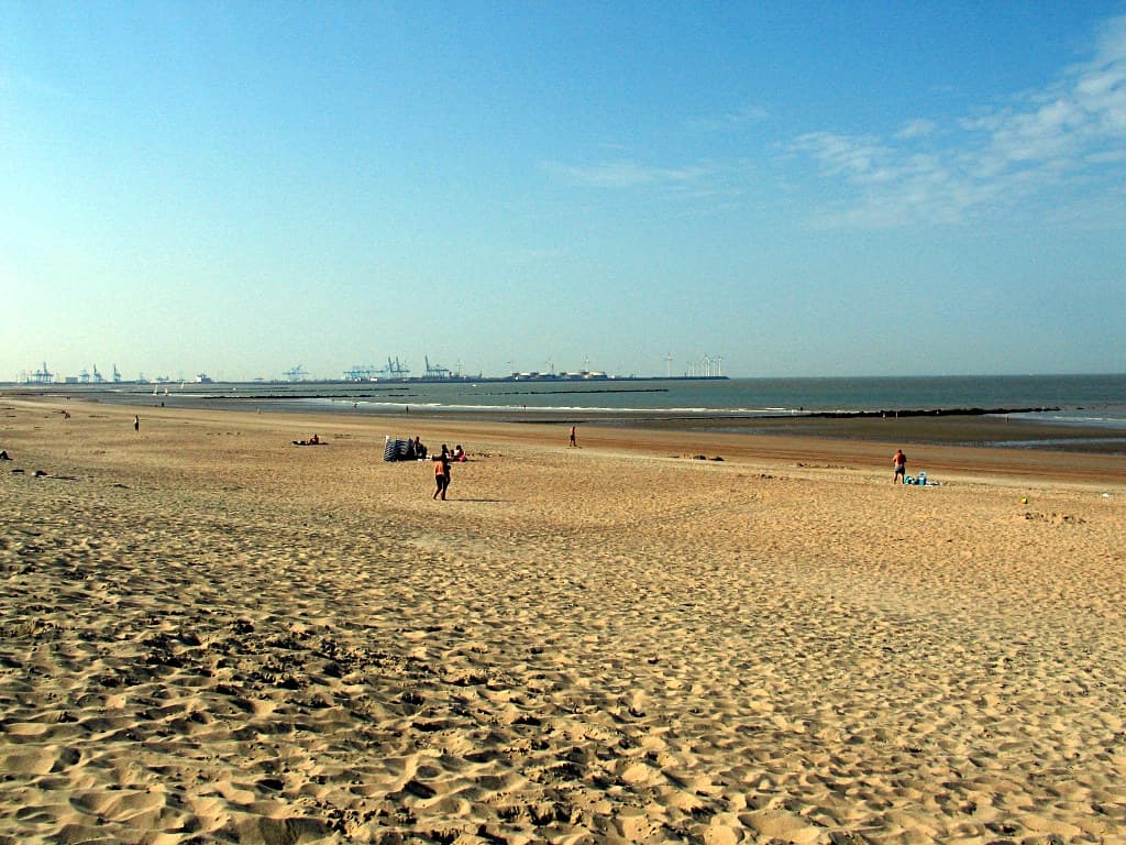 Knokke-Heist Beach — photo by lemezza
