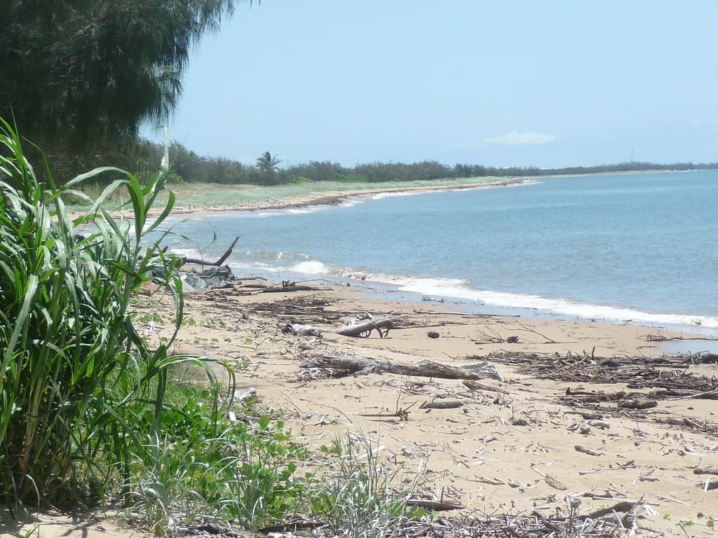 Illawong Beach, Mackay looking North.