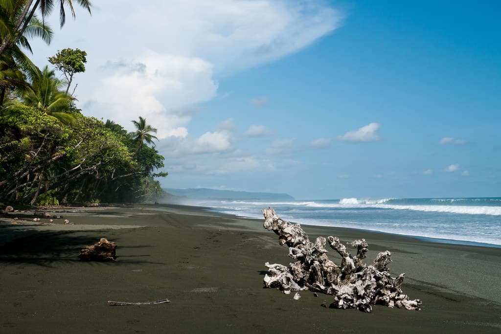 Playa La Leona — photo by koalie
