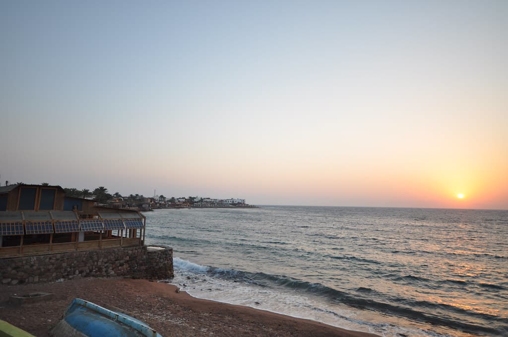 Assalah Beach — photo by Jorge Lascar