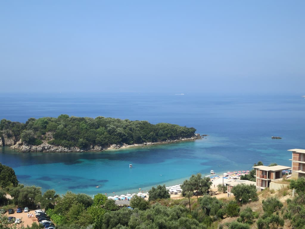 Megali Ammos Beach — photo by razvan.orendovici