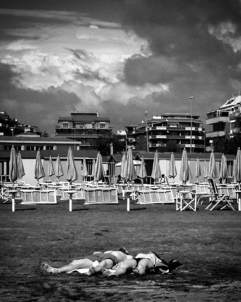 Today is (not) summer, part 2. #May #spring #beach #Italia #Italy #Roma #Rome #Ostia #cloudy #blackandwhite