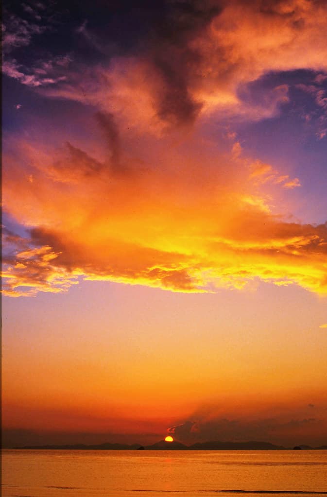 A Sunset in Paradise