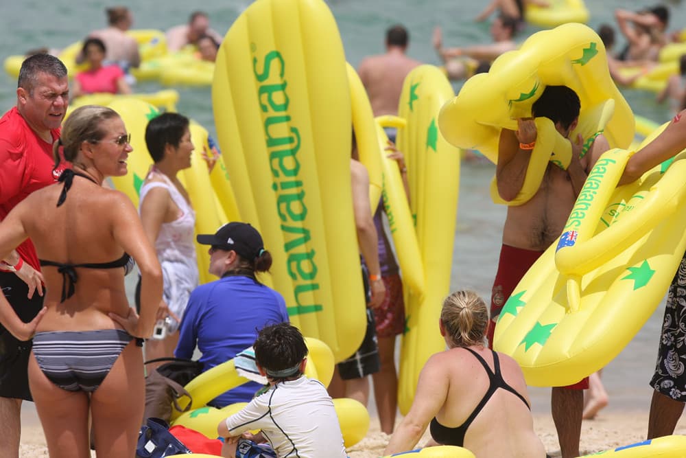 World record attempt at the Havaianas Australia Day Thong Challenge
