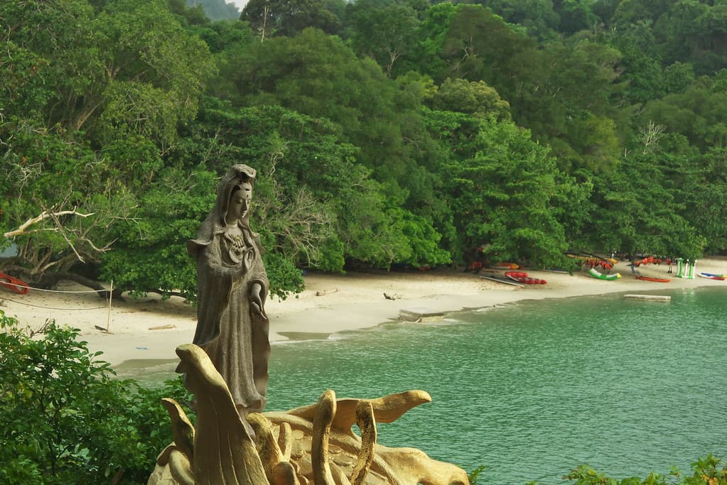 Guanyin (the Goddess of Mercy), Lin Je Kong Temple, Pangkor Island