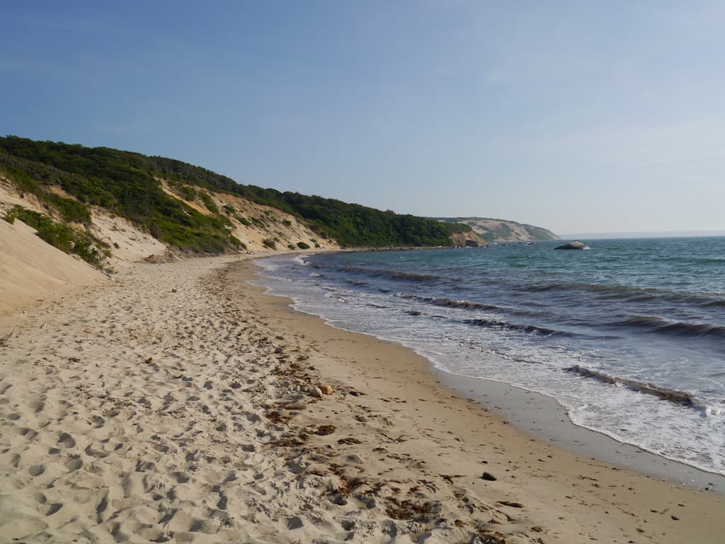 Lamberts Cove Beach