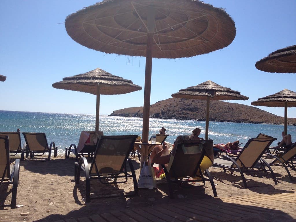 Megas Gialos Beach