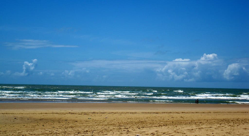 Praia do Caranguejo — photo by Rubem Jr