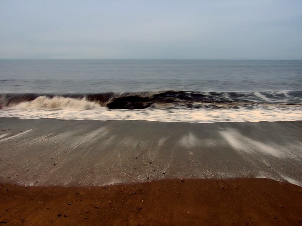 Crimdon Beach — photo by domollie