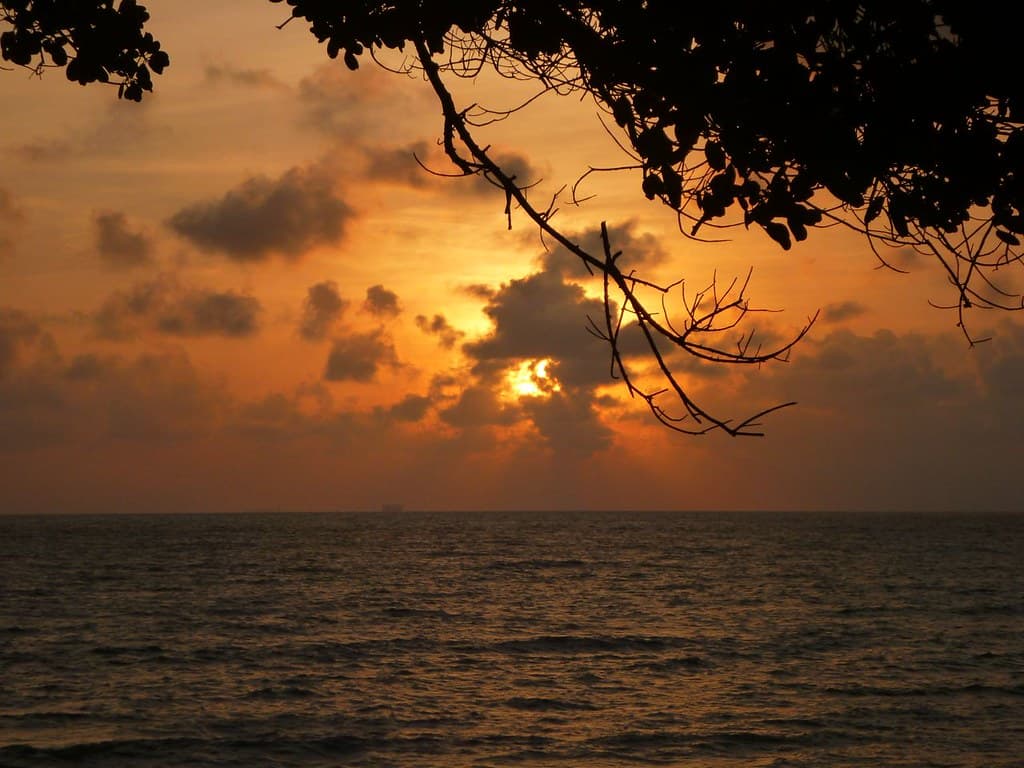 Desaru Coast Beach — photo by T100Timlen