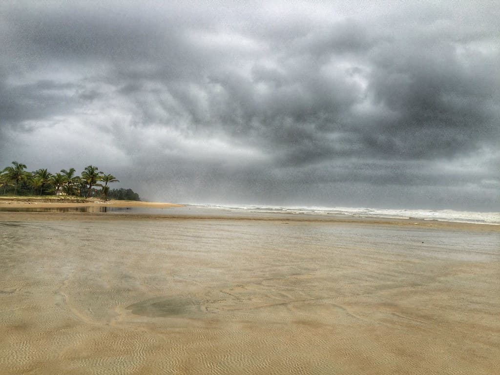 Carmona Beach — photo by Maurya Rohit