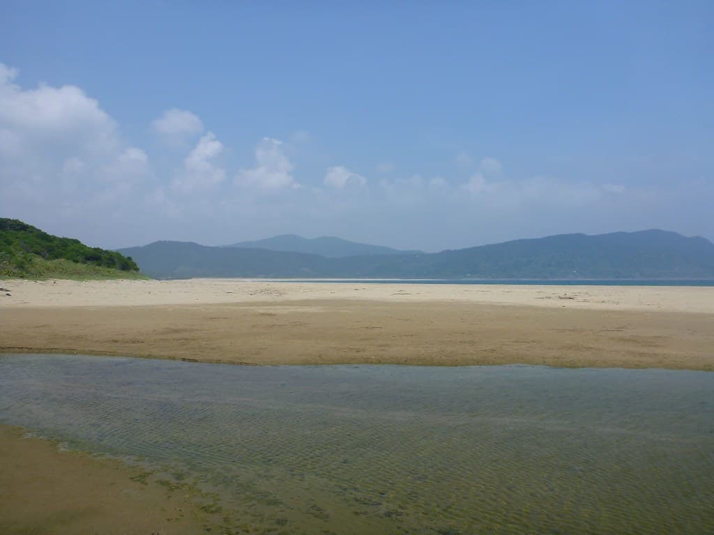 Oshima Hidden Bay Kushima — photo by Kzaral