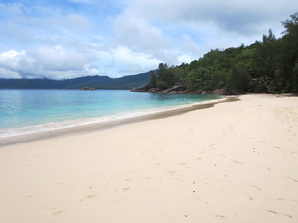 Anse Intendance — photo by D-Stanley