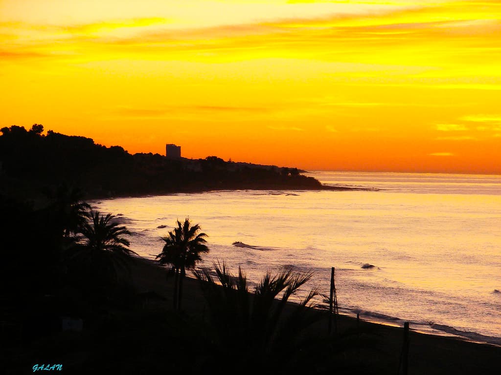 Playa de la Fontanilla — photo by migue_galan_foto