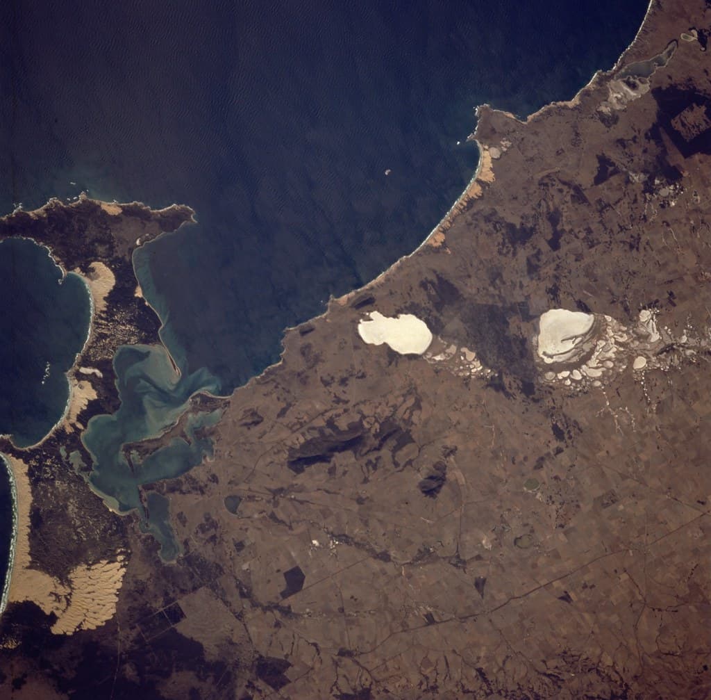 sts062-094-037