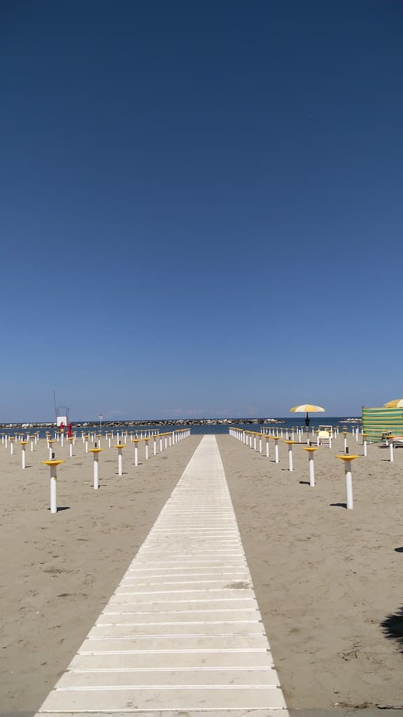 Villamarina Beach