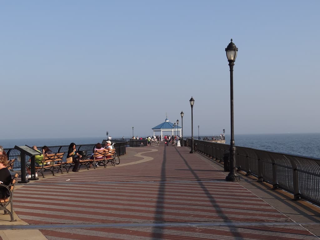 Ocean Breeze Fishing Pier